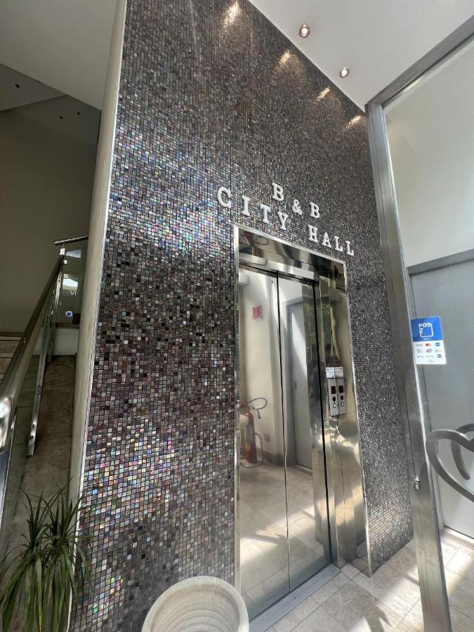 City Hall Катания Екстериор снимка